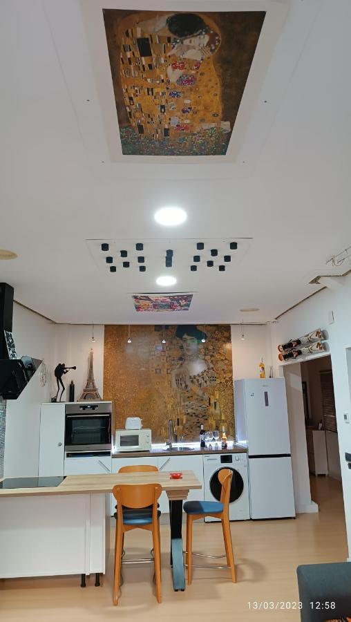 Breton Magico Logroño Exterior foto